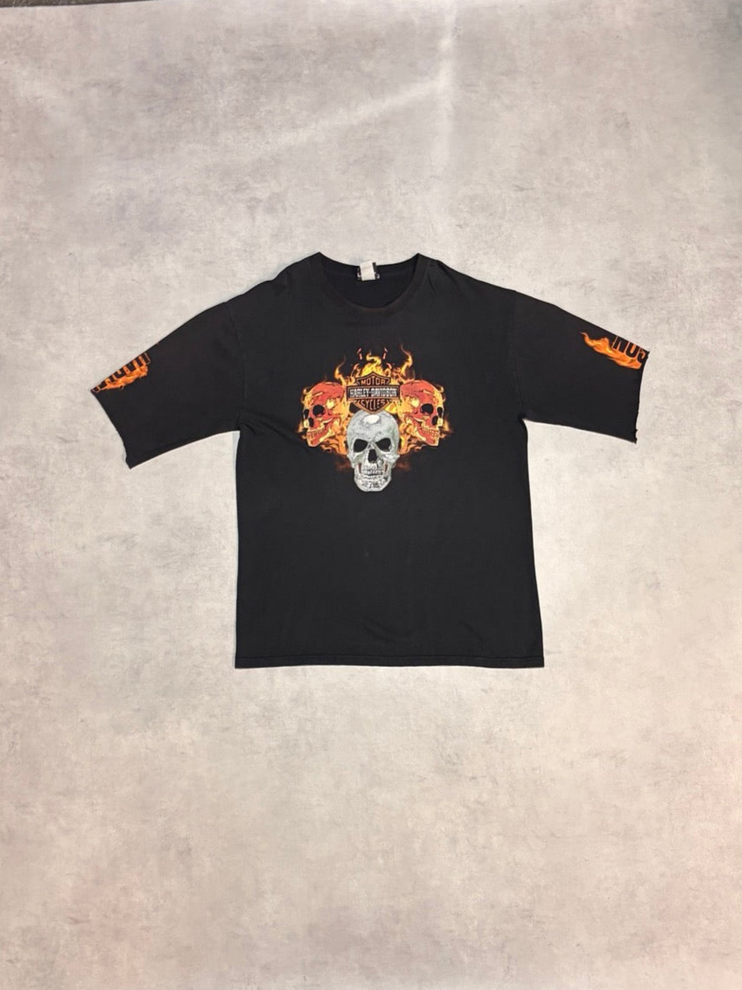 R*2様 Harley-Davidson flame LOGO 00s Tシャツ 00's HARLEY-DAVIDSON ハーレーTシャツ – FUJI STORE