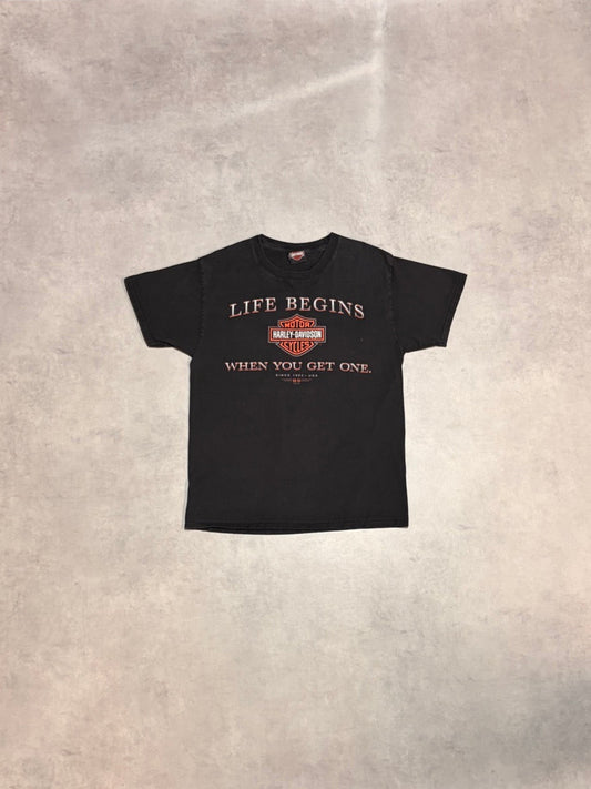 00's HARLEY-DAVIDSON「LIFE BEGINS WHEN YOU GET ONE」ハーレーTシャツ