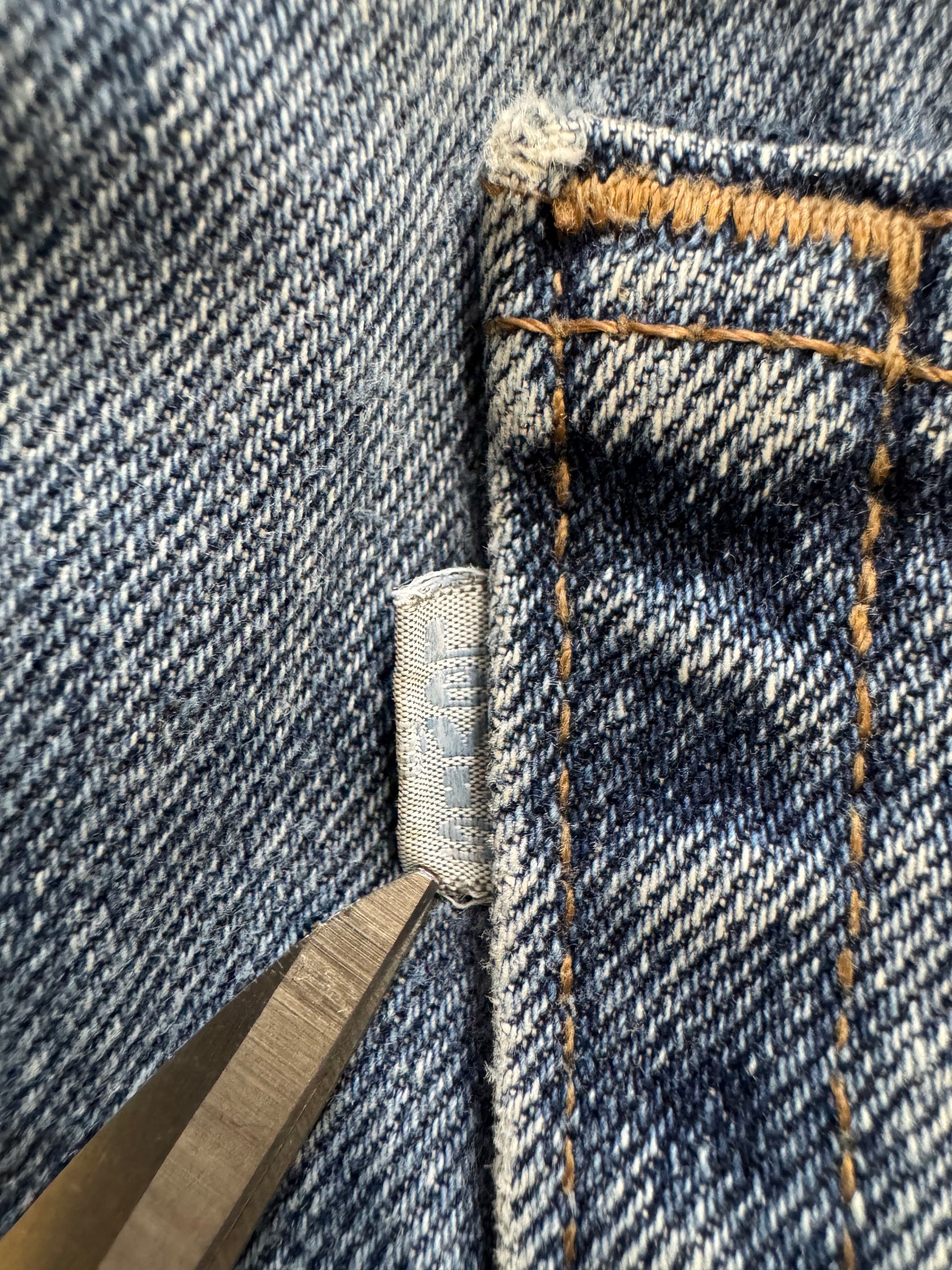 90's LEVI'S SILVER TAB「baggy」USA製 デニムショーツ