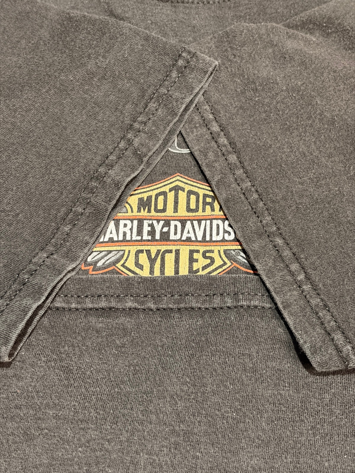 00's HARLEY-DAVIDSON「LIFE BEGINS WHEN YOU GET ONE」ハーレーTシャツ