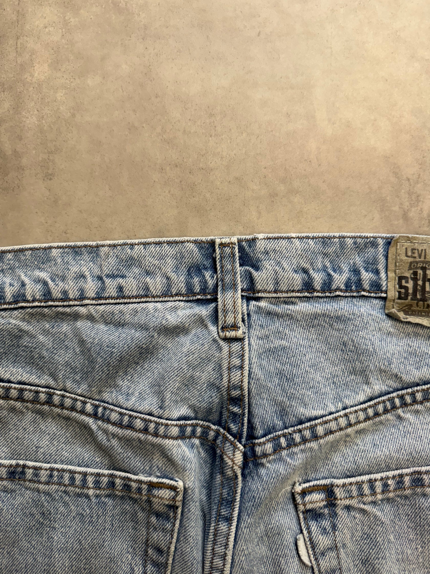 90's LEVI'S SILVER TAB「LooSe」USA製 デニムショーツ