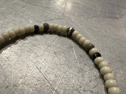 SILVER925 CONCHO & BEADS BRACELET- WHITE /  ROSETTAPRAYER➀
