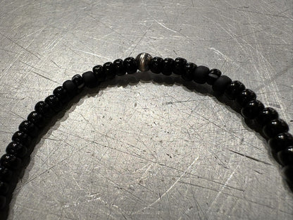 SILVER925 CONCHO & BEADS BRACELET- BLACK・RED / ROSETTAPRAYER②