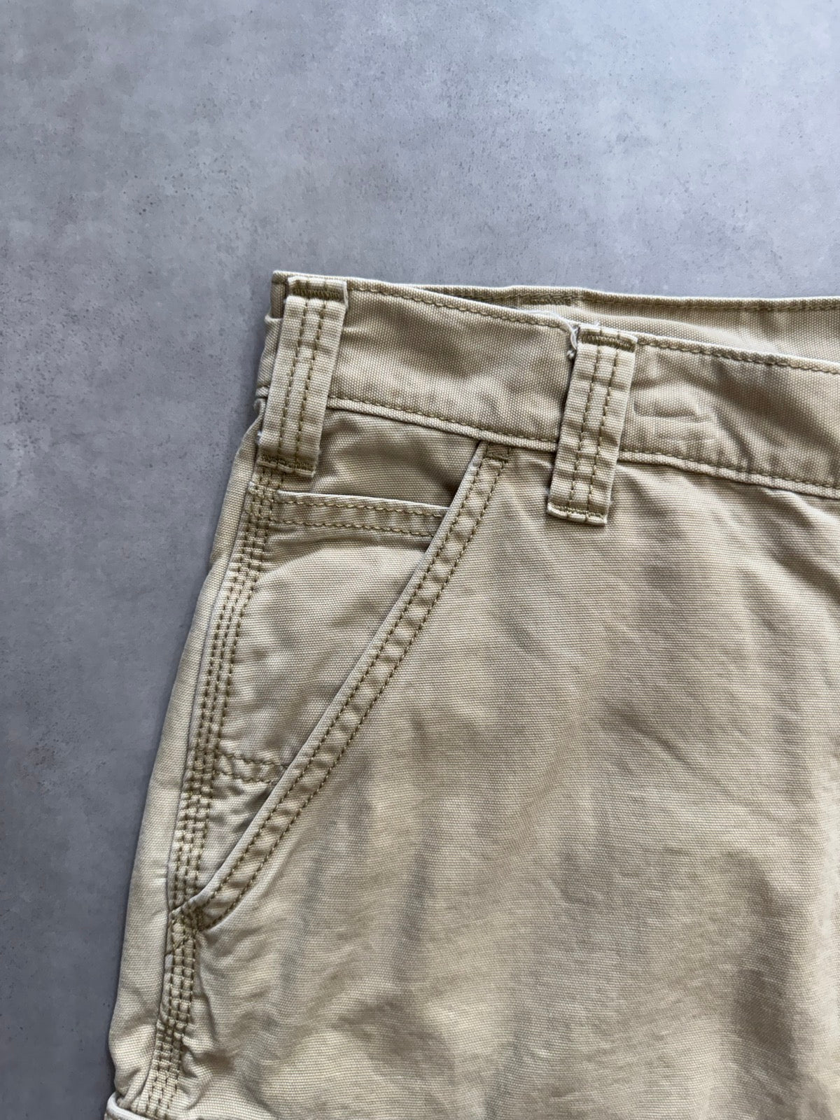 CARHARTT「RELAXED FIT」カーゴショーツ