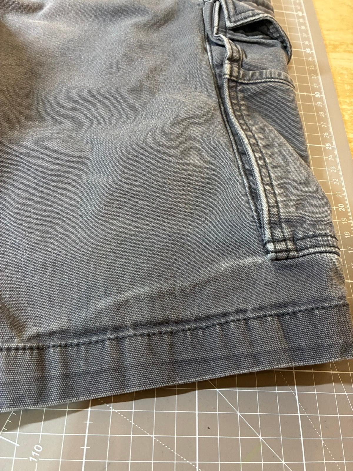 CARHARTT「relaxed fit」ペインターショーツ