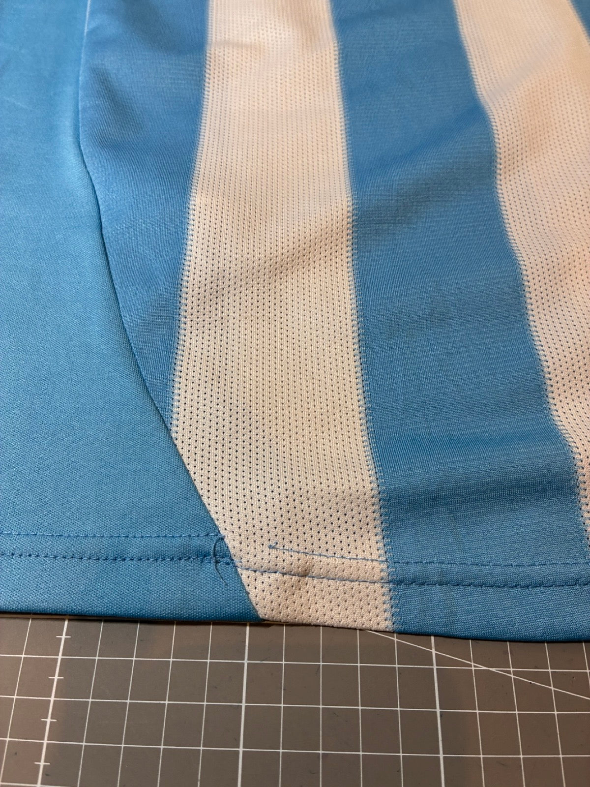 ADIDAS「Messi 10」アルゼンチン代表 サッカーTシャツ
