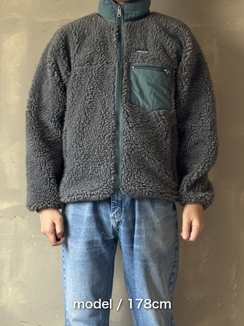 00s PATAGONIA「Classis Retro Cardigan」フリースジャケット　USA製