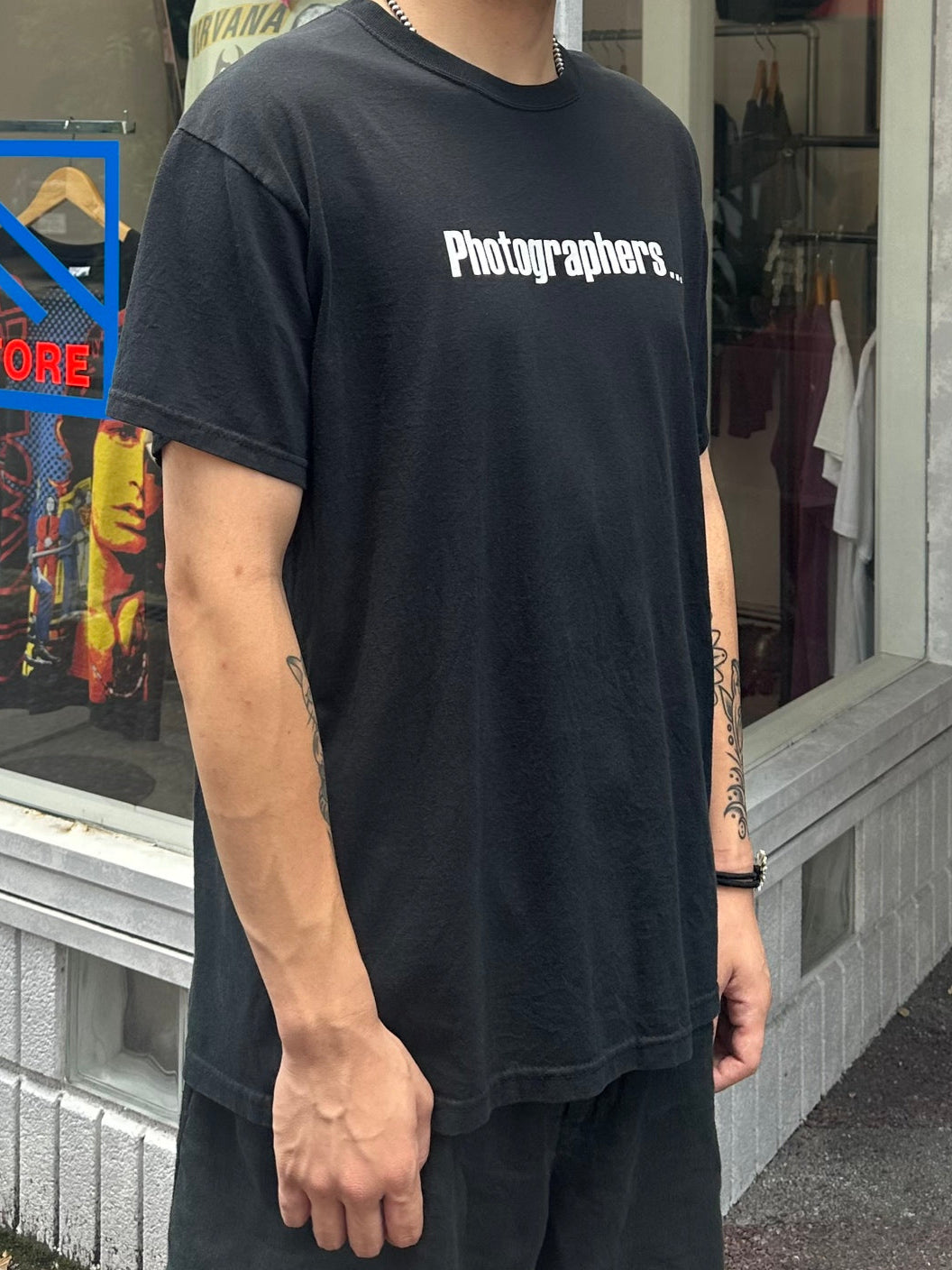 00's PHOTOGRAPHERS...「do it in the dark」テキストTシャツ