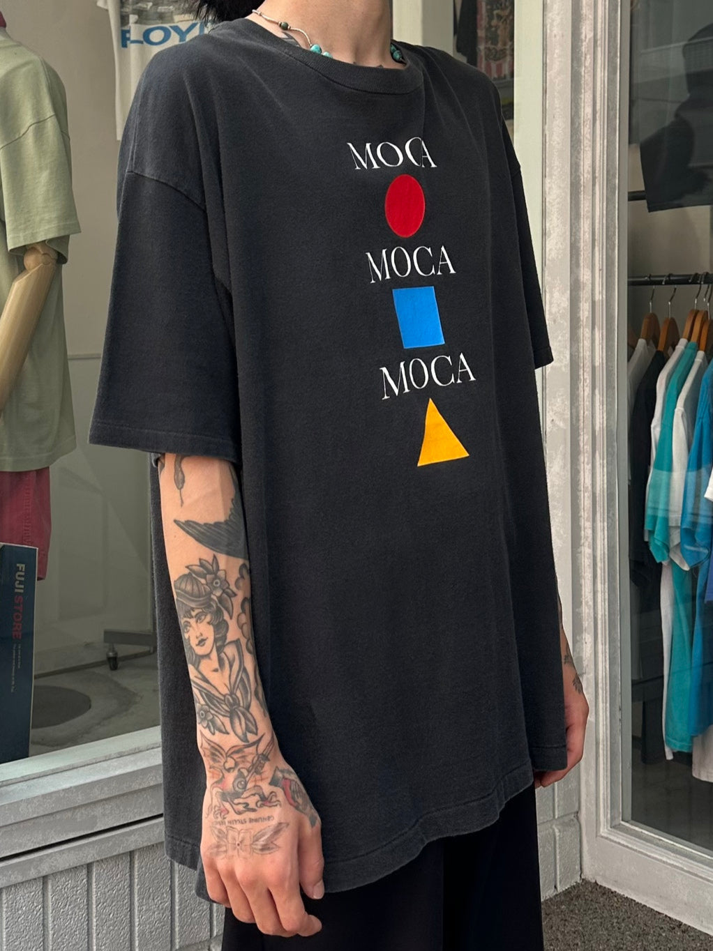90's MOCA「Museum of Contemporary Art」アートTシャツ