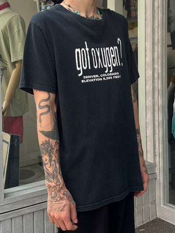 00's GOT OXYGEN？「colorado」パロディTシャツ
