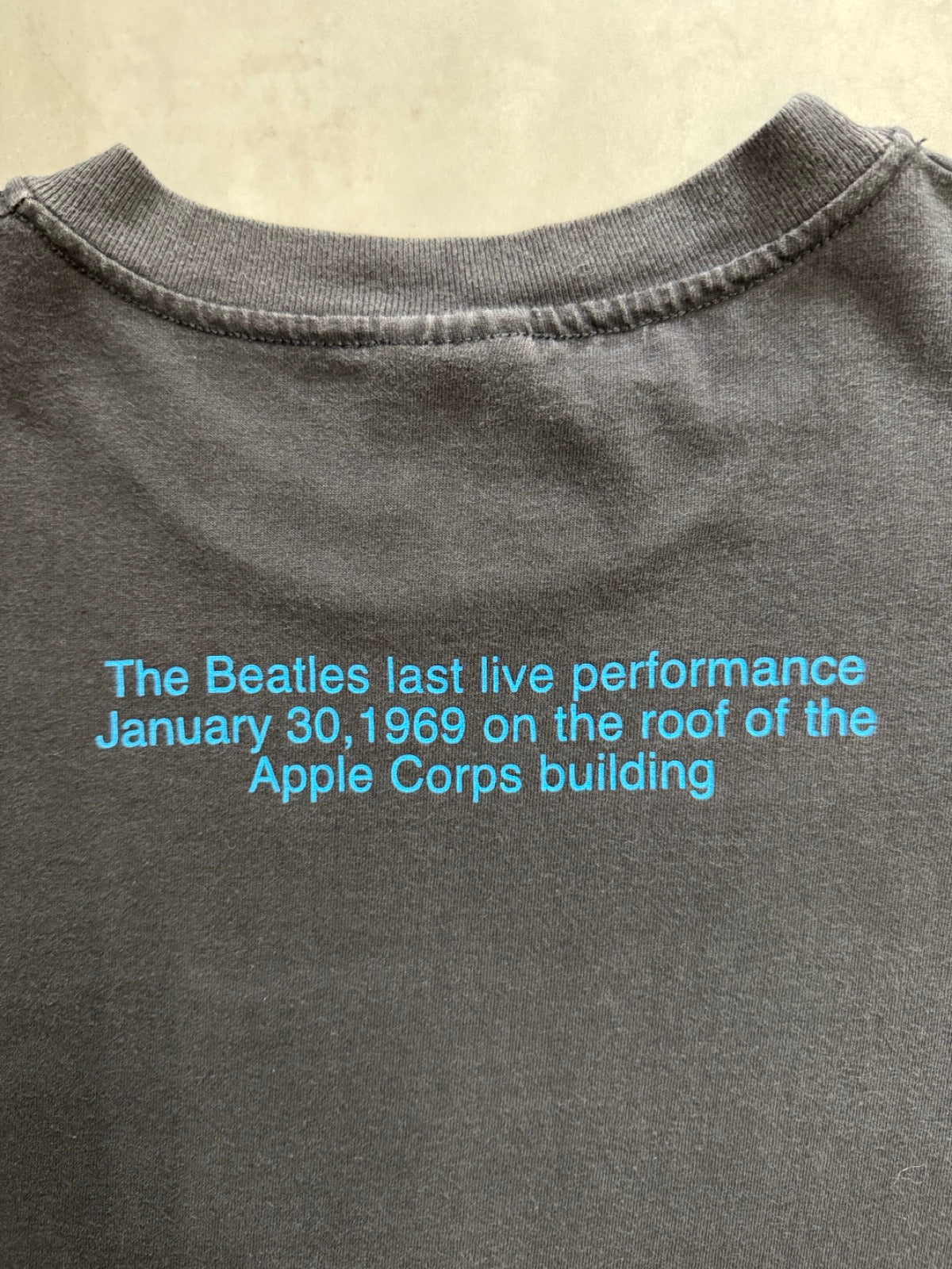 00's THE BEATLES「APPLE CORPS LTD」バンドTシャツ