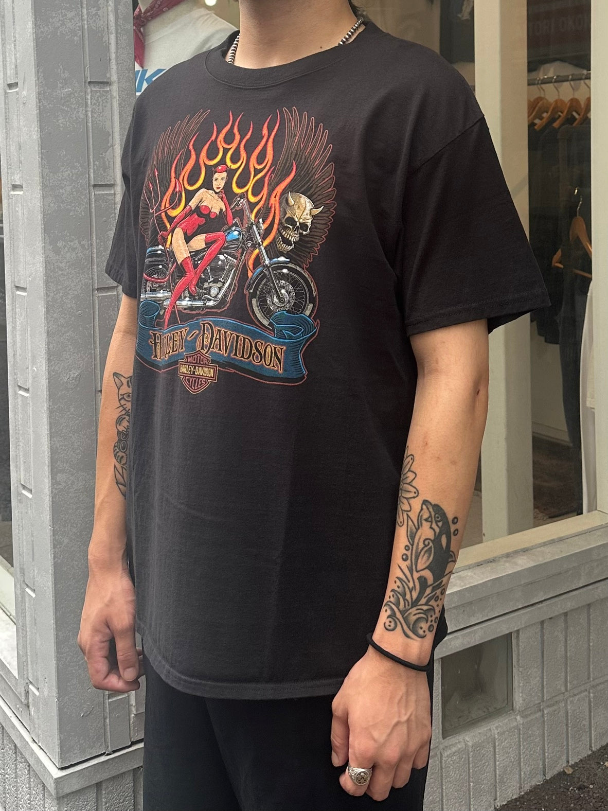 00's HARLEY DAVIDSON「RED DEVIL.LADY.SKULL.WING FLAME」ハーレーTシャツ