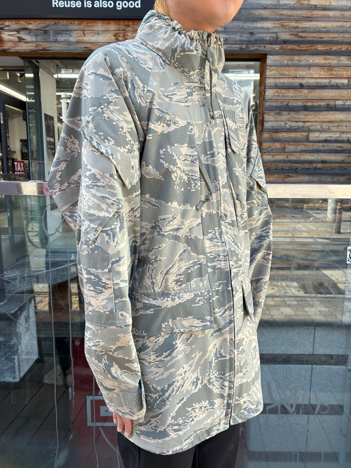 00's「U.S. AIR FORCE」 APECS パーカー