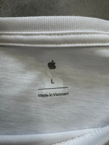 Apple「アメリカアップルパーク限定」公式Tシャツ