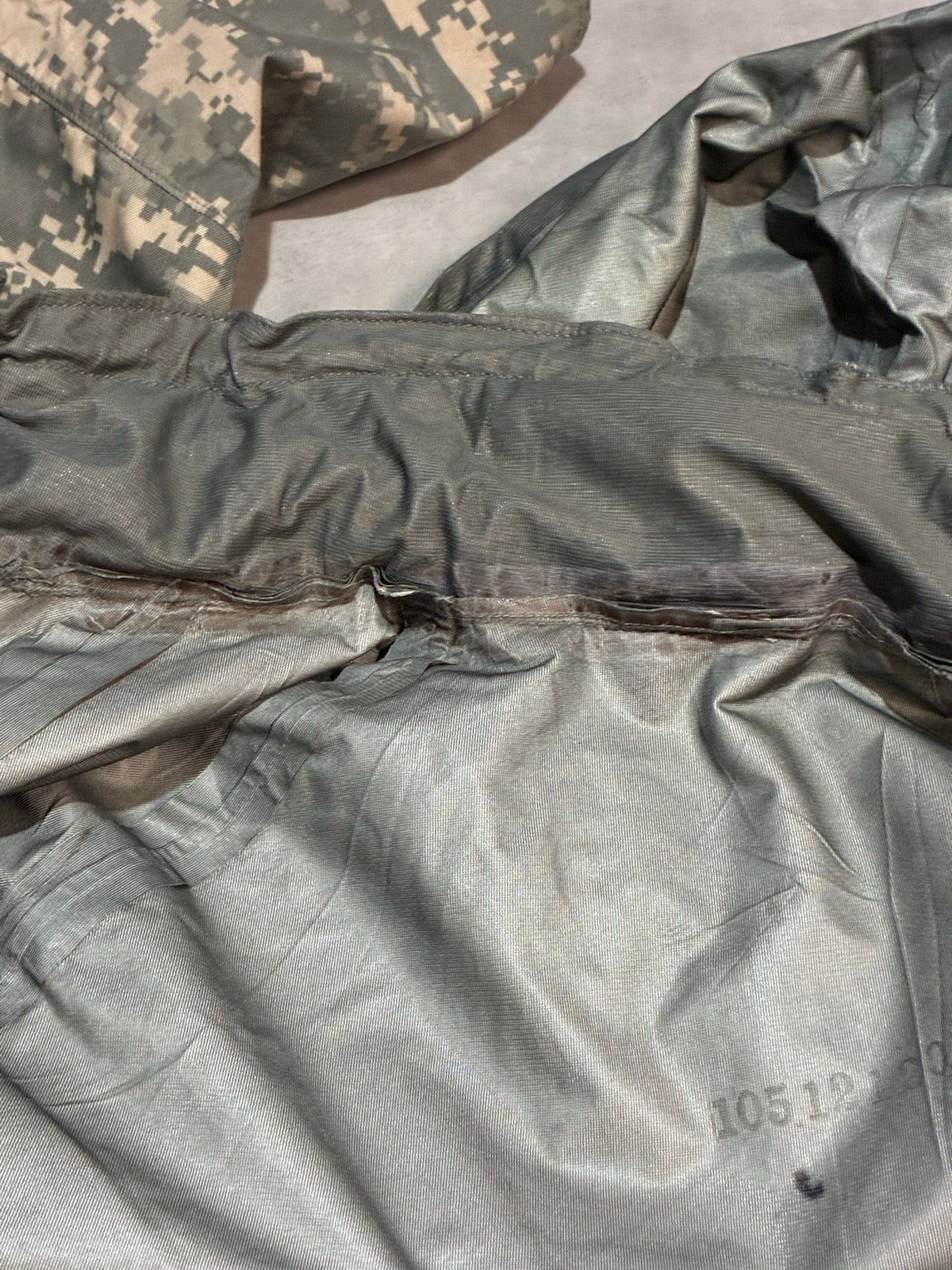 00's U.S.ARMY ECWCS「Gen2」ACU UCP デジタルカモ GORE-TEXパーカー