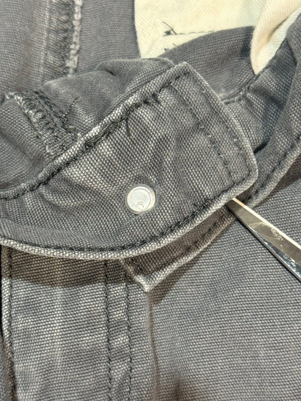 CARHARTT「relaxed fit」ペインターショーツ