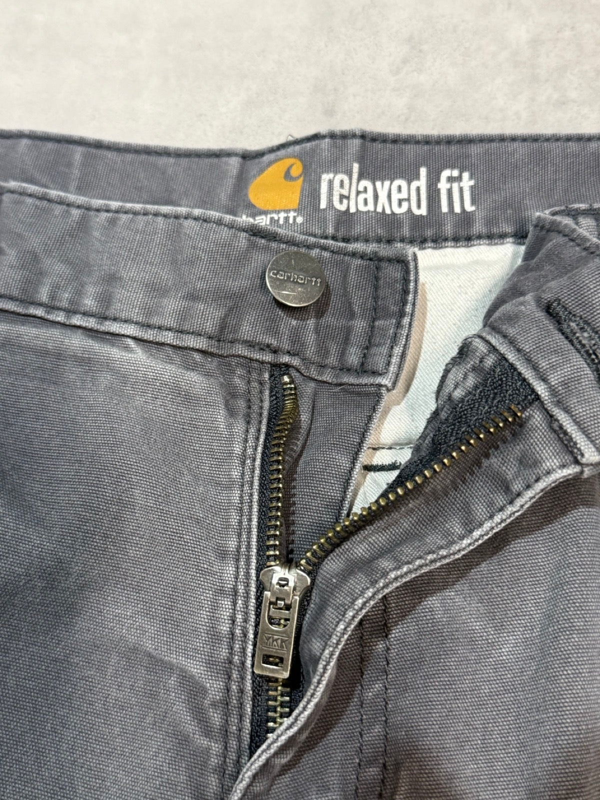 CARHARTT「relaxed fit」ペインターショーツ