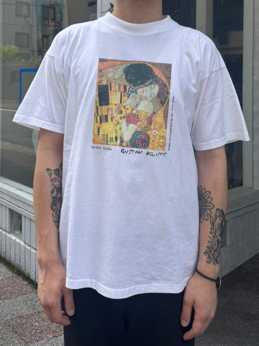 00's GUSTAV KLIMT「Der Kuss」ホワイトTシャツ　