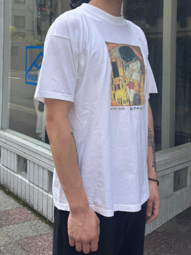 00's GUSTAV KLIMT「Der Kuss」ホワイトTシャツ　