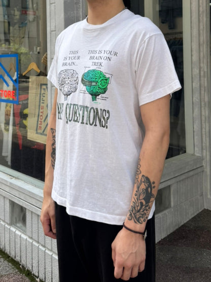 90's  STAR TREK「ANY QUESTIONS？」USA製 ホワイトＴシャツ