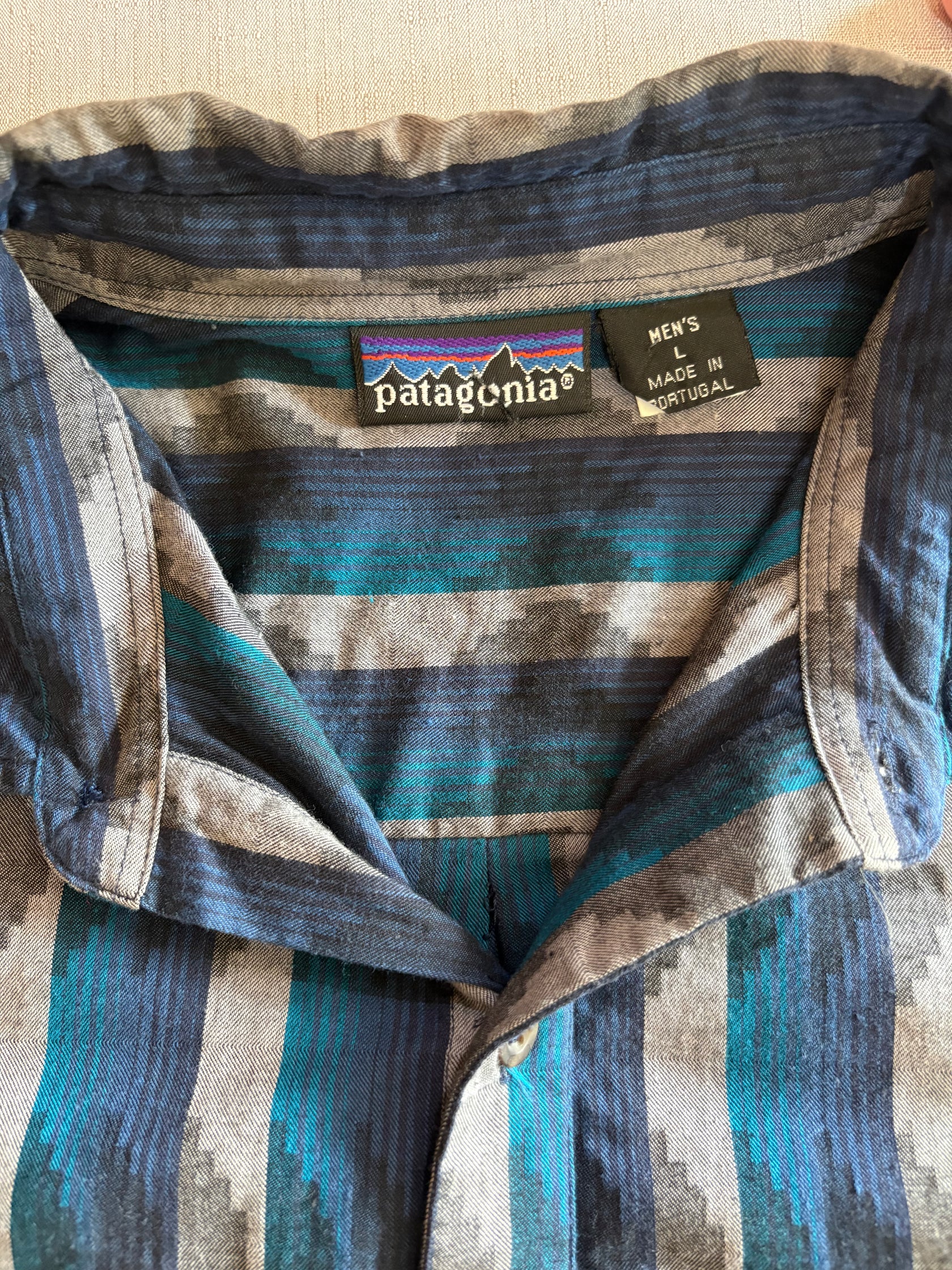 90's PATAGONIA「Native Stripe」ボタンダウンフランネルシャツ