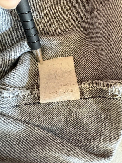 90's Levi’s 501「USA製」先染めブラックデニム