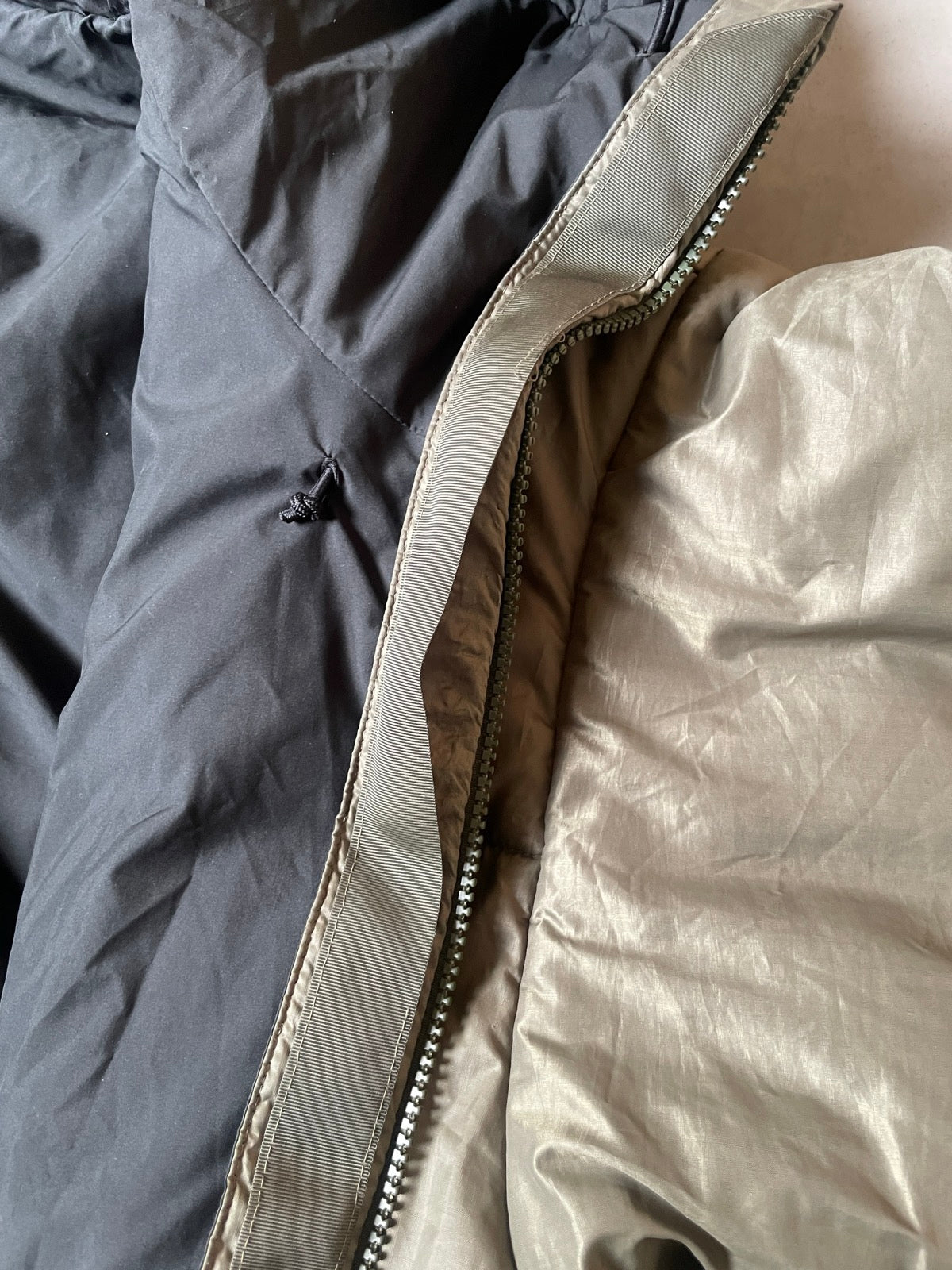 00's PATAGONIA 「MARS level7 Das Parker」ダウンジャケット – FUJI