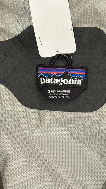 00's PATAGONIA「Torrent Shell Jacket」ナイロンジャケット