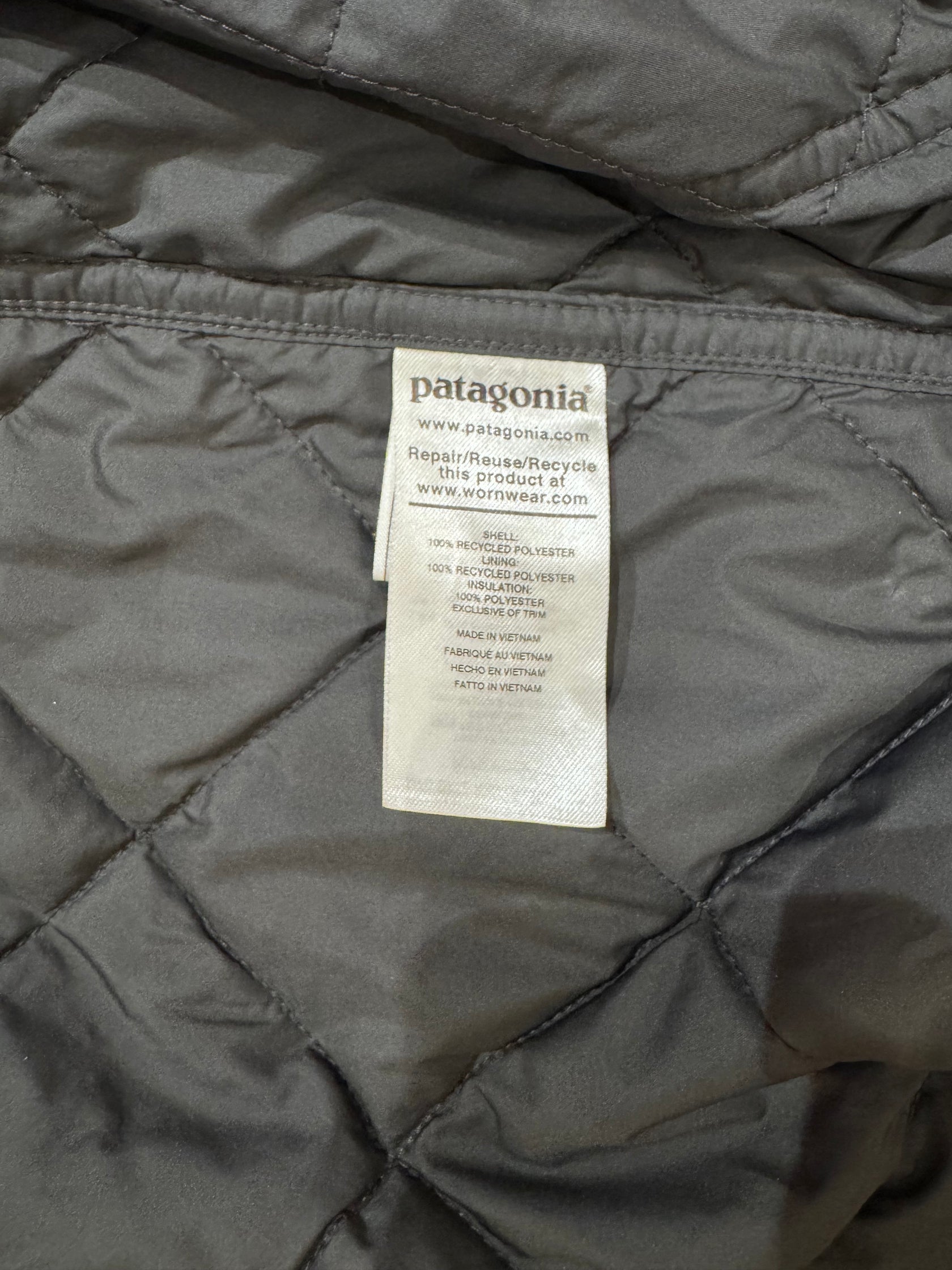 00’s PATAGONIA ｢DIAMOND QUILTED BOMBER HOODY｣キルティングジャケット