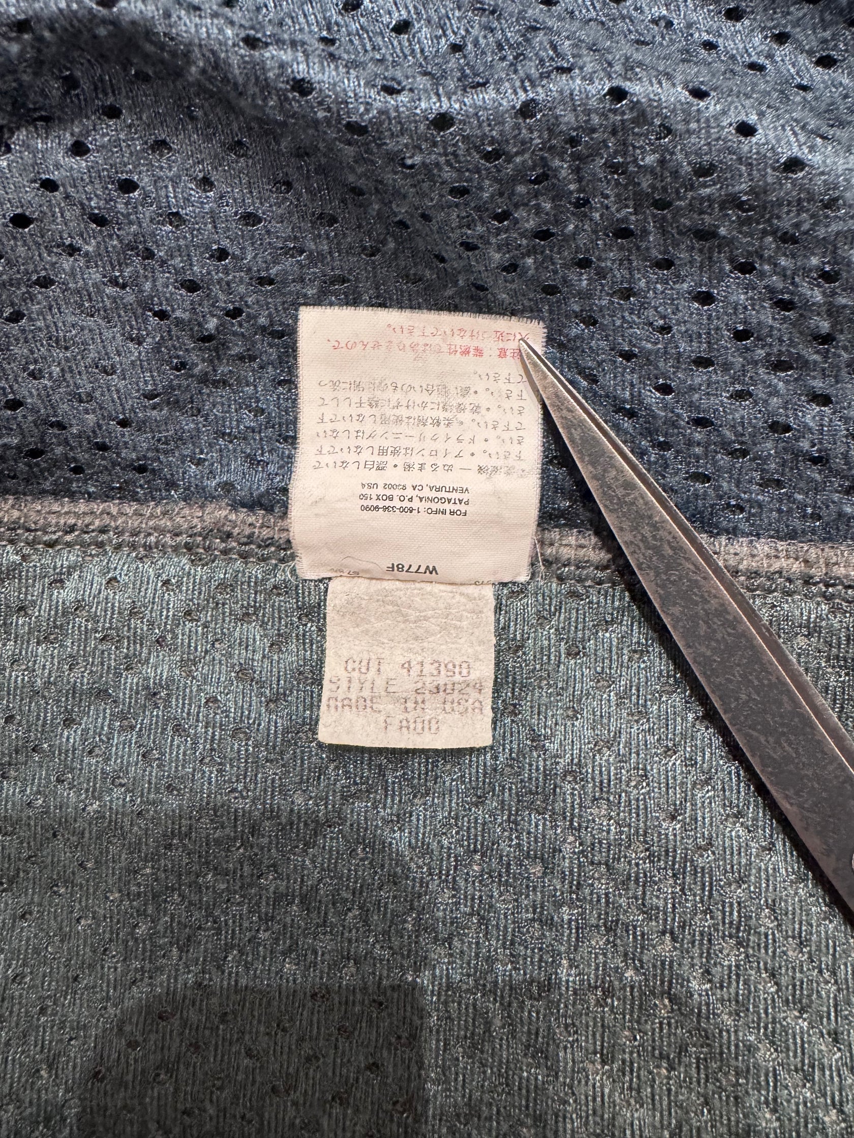 00’s PATAGONIA 「クラシック」レトロカーディガン