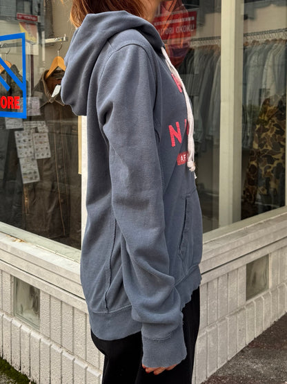 00's AMERICAN EAGLE OUTFITTERS ロゴパーカー