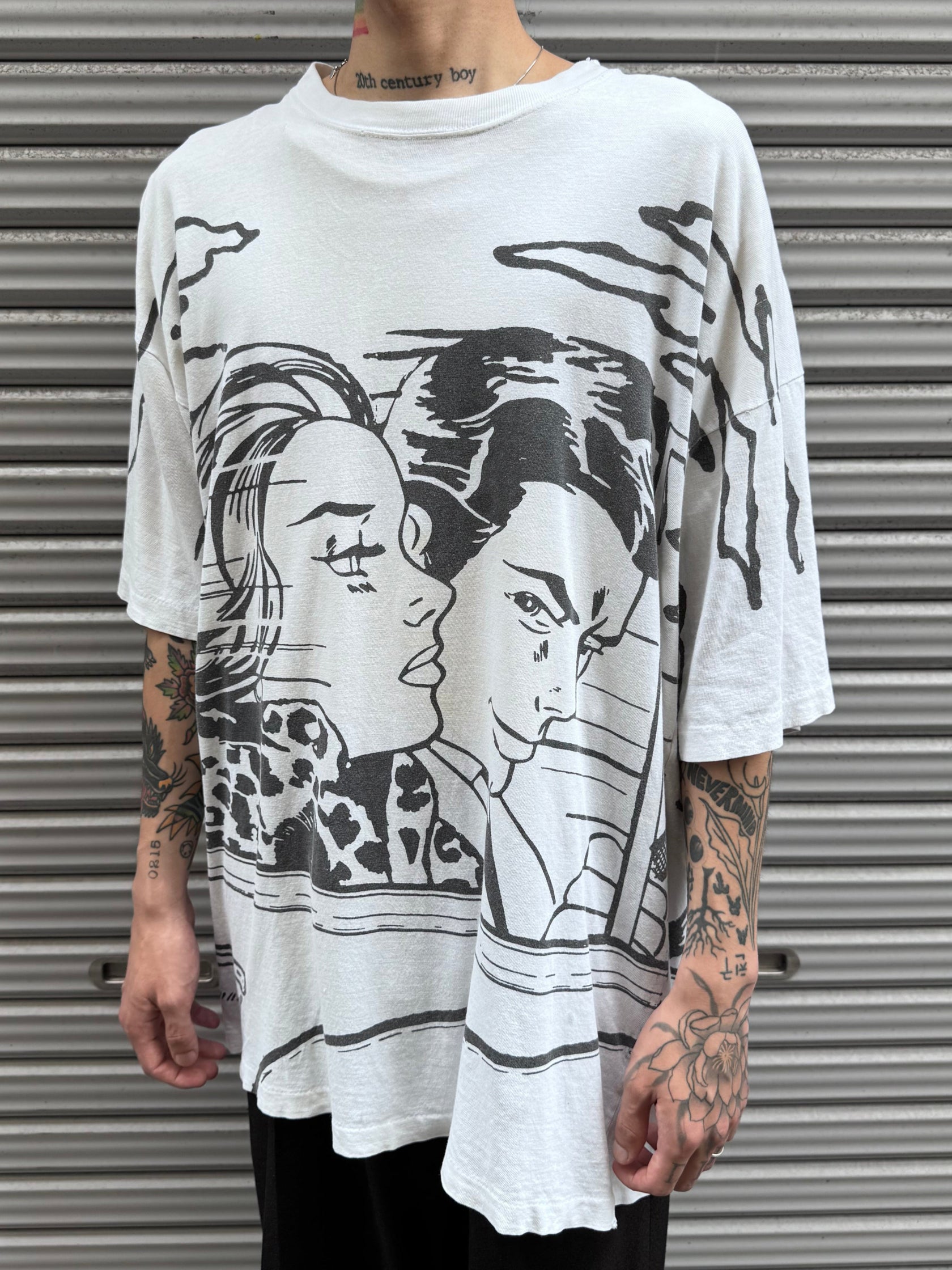 90’s 「Over Print」ホワイトTシャツ