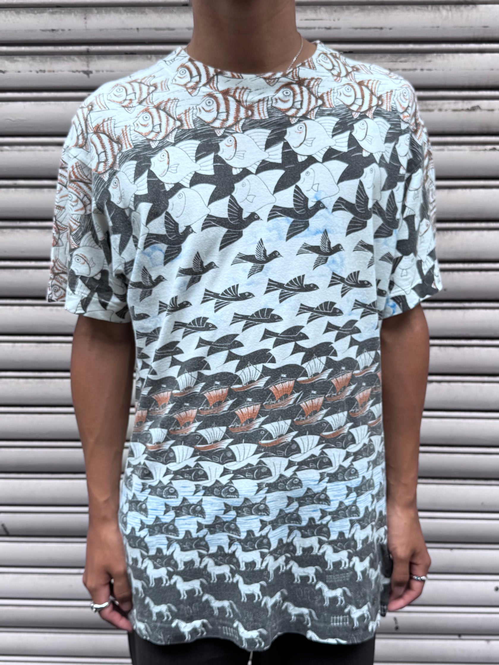 90’s ESCHER「幻想グラフィック」アートTシャツ