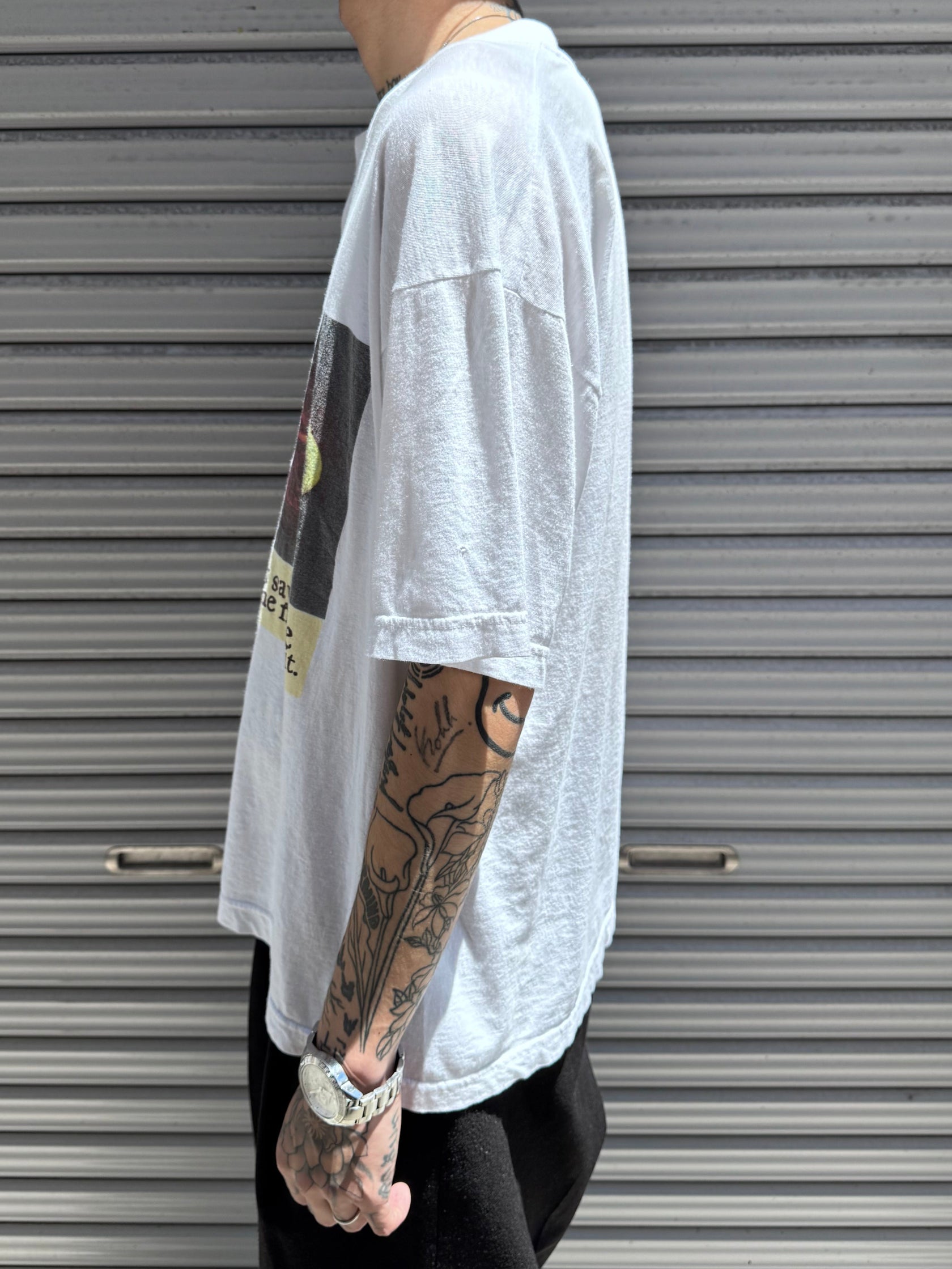 90's「Shoot through an Apple」アートTシャツ