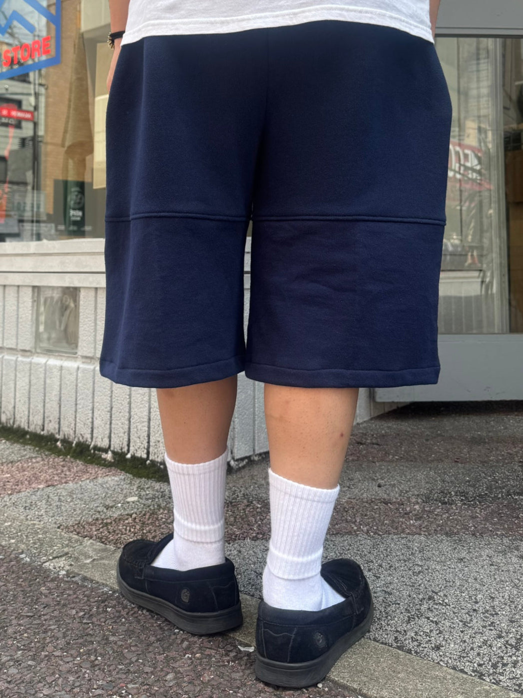 REMAKE  SWEATS DOUBLE KNEE SHORTS