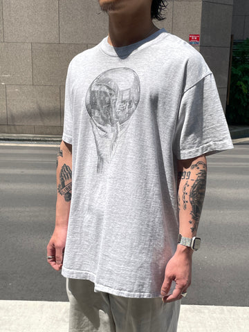 90's M.C. ESCHER 「反射球の手 」アートTシャツ