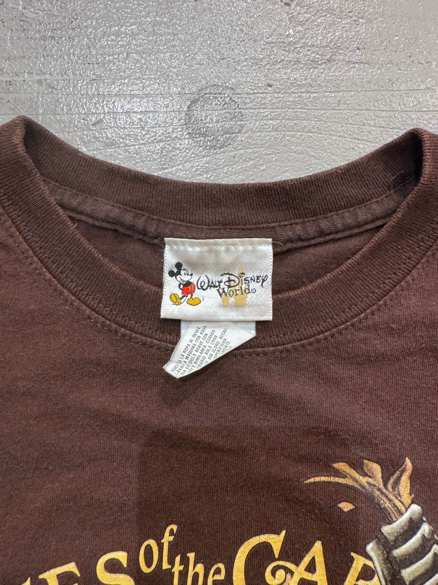 00's DISNEY 「PIRATES of the CARIBBEAN」 キャラクターTシャツ