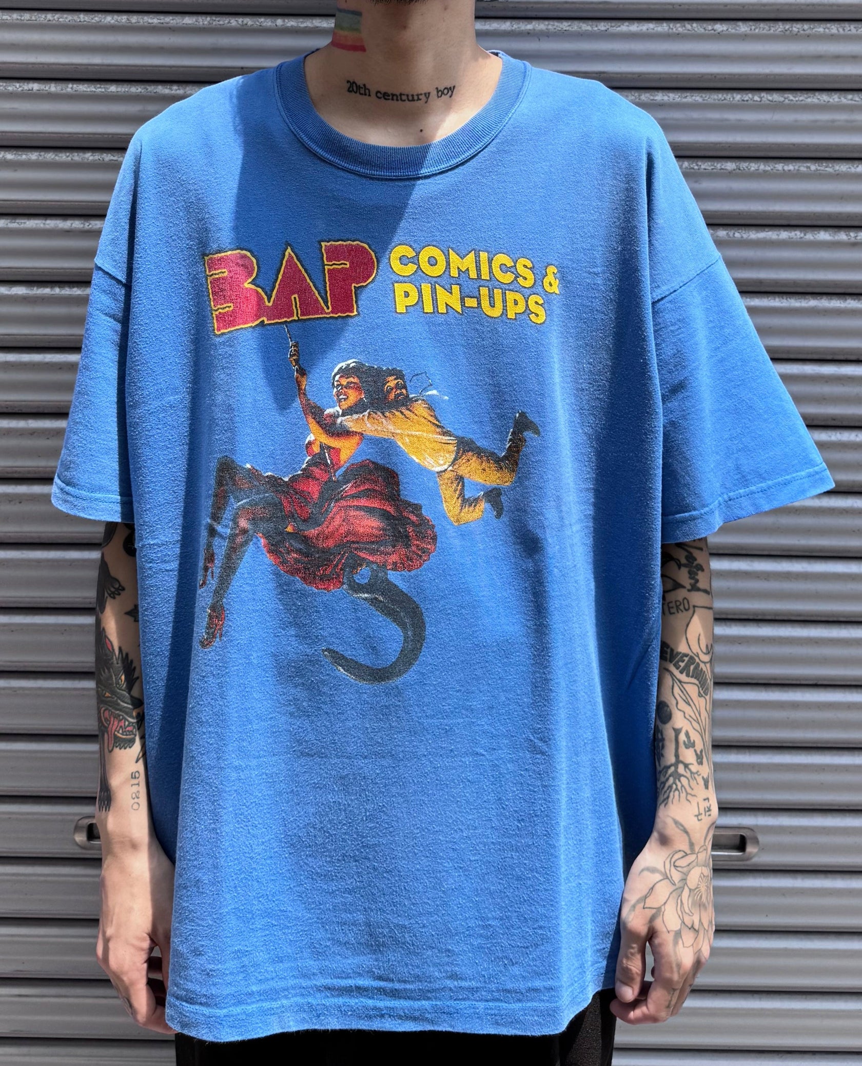 00's BAP「COMICS &PIN-UPS」キャラクターTシャツ
