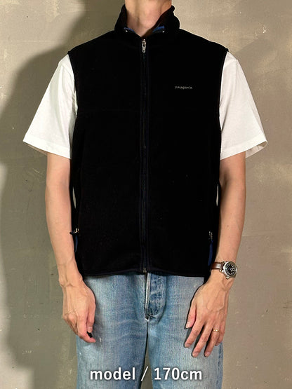 90's PATAGONIA「SYNCHILLA VEST」USA製　フリースベスト