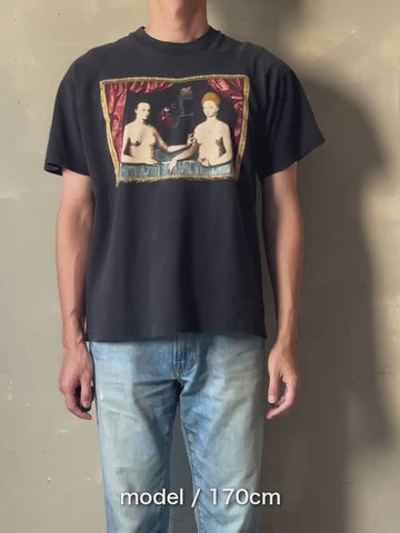 90's「ガブリエル・デストレとその妹」USA製　アートTシャツ